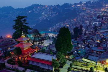 Beautiful 4 Days Darjeeling Tour Package