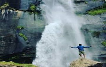 Beautiful 5 Days 4 Nights Delhi with Manali Trip Package