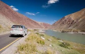 Ecstatic 4 Days 3 Nights Leh Tour Package