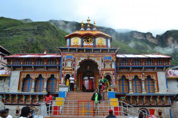Ecstatic 3 Days Badrinath and Haridwar Holiday Package