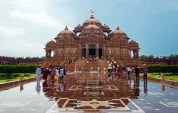 Family Getaway 5 Days 4 Nights Delhi with Agra Tour Package