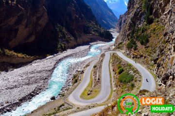 Ecstatic Delhi Tour Package from Corbett