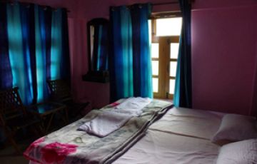 Family Getaway Joshinath Tour Package for 3 Days