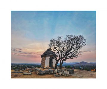 Experience 2 Days Hospet with Hampi Trip Package