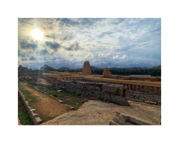Experience 2 Days Hospet with Hampi Trip Package