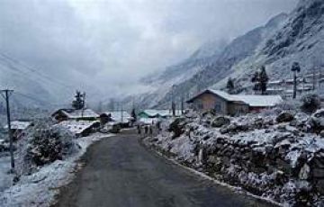 Pleasurable 6 Days Bagdogra to Lachung Holiday Package