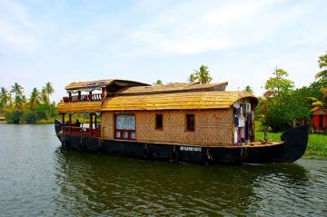 Memorable 3 Days 2 Nights Kochi with Munnar Tour Package