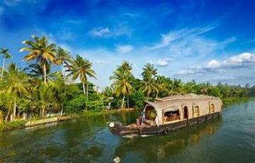 Memorable 3 Days 2 Nights Kochi with Munnar Tour Package