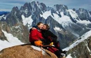 Family Getaway 8 Days 7 Nights Delhi with Leh Trip Package