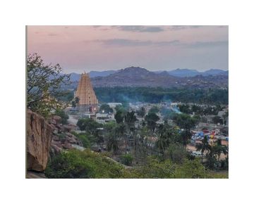 Pleasurable 2 Days Hospet and Hampi Trip Package