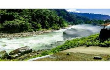 Family Getaway New Jalpaiguri Tour Package for 4 Days from New Jalpaiguri  Bagdogra Airport