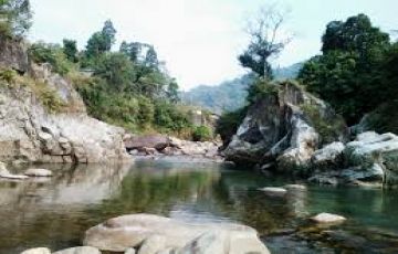 Family Getaway New Jalpaiguri Tour Package for 4 Days from New Jalpaiguri  Bagdogra Airport