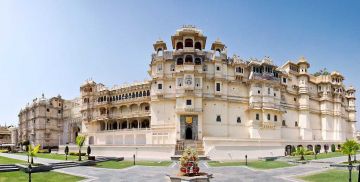 Memorable 6 Days 5 Nights Jaipur with Udaipur Holiday Package