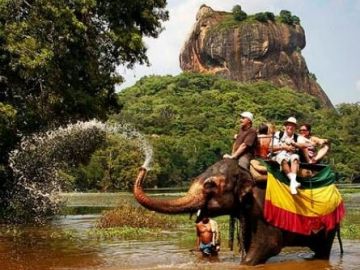 Heart-warming Sigiriya Tour Package for 7 Days 6 Nights from Negombo