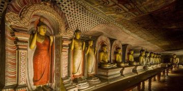 Beautiful 4 Days Sigiriya, Kandy with Negombo Holiday Package