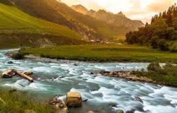 Experience 6 Days Srinagar, Amarnath and Pahalgam Holiday Package