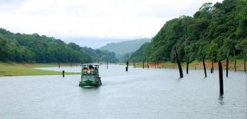 Family Getaway 6 Days 5 Nights Kerala Vacation Package