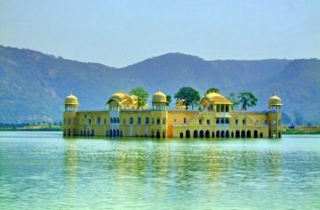 Best 3 Days Jaipur Holiday Package