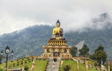 Best 7 Days Gangtok, Tsomgolake, Pelling with Darjeeling Vacation Package