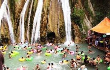 Beautiful 4 Days Delhi, Mussoorie with Dhanaulti Trip Package