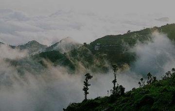 Beautiful 4 Days Delhi, Mussoorie with Dhanaulti Trip Package