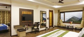 Ecstatic 4 Days Delhi and Manali Holiday Package