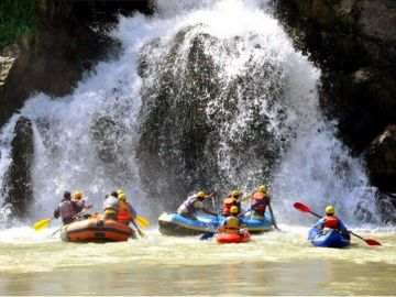 Family Getaway 3 Days 2 Nights Mashobra Tour Package