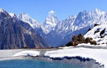 Magical 3 Days 2 Nights Nainital and Munsiyari Tour Package