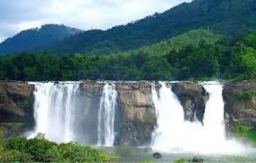 Heart-warming 6 Days Cochin to Thekkady Vacation Package