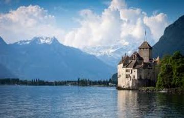 Experience Interlaken Tour Package from Zurich
