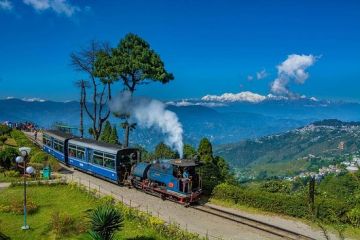 Heart-warming Darjeeling Tour Package from New Jalpaiguri