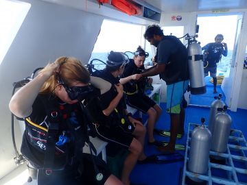 Beautiful Male Tour Package for 4 Days