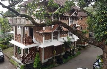 5 Days 4 Nights Kochin to Thekkady Holiday Package