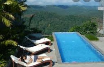 Magical 4 Days Munnar, Alleppey with Kochin Holiday Package