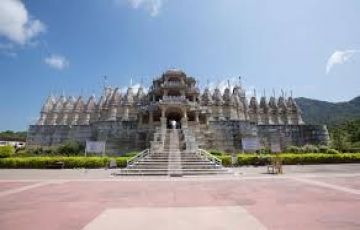 Family Getaway 3 Days 2 Nights Udaipur and Ranakpur Vacation Package