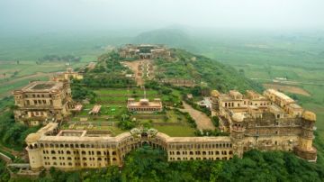 3 Days Delhi to Neemrana Vacation Package