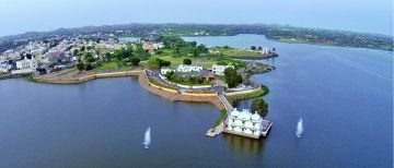 Family Getaway 4 Days Udaipur and Dungarpur Vacation Package