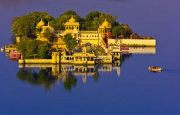 Experience 4 Days Jaipur to Udaipur Vacation Package