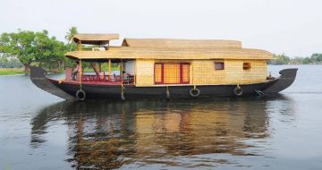 Experience Alleppey Tour Package for 4 Days 3 Nights from Cochin