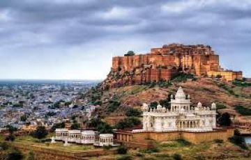 Udaipur, Ranakpur, Jodhpur with Jaisalmer Tour Package for 8 Days