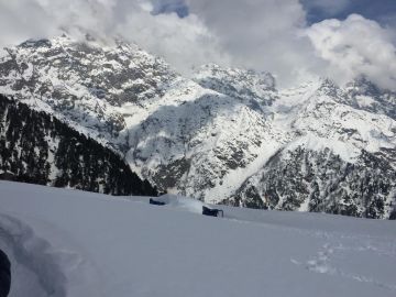 Ecstatic 2 Days 1 Night Dharamshala with After Breakfast Back To Mcleodganj  Holiday Package