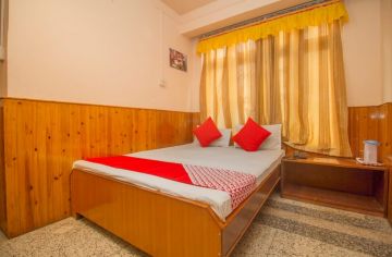 Pleasurable Drop At Bagdogra Tour Package for 4 Days 3 Nights