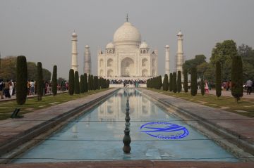 Heart-warming 10 Days Delhi, Agra, Jaipur with Manali Trip Package