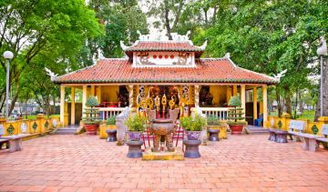 Family Getaway Hochiminhcity Tour Package for 3 Days