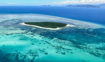 Best 8 Days Australia to Cairns Holiday Package