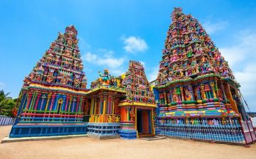 Family Getaway 5 Days New Delhi to Colombo Vacation Package