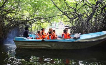 Pleasurable 4 Days Kandy and Colombo Trip Package