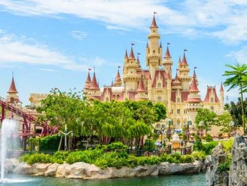 Memorable 8 Days Departure To Airport to City Experience Tour Vacation Package