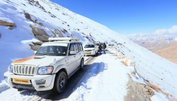 Ecstatic 5 Days Leh to Pangong Holiday Package