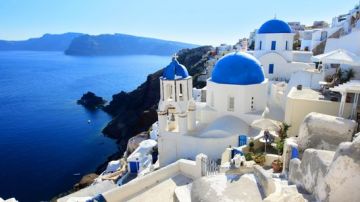 Best 7 Days Athens with Santorini Holiday Package